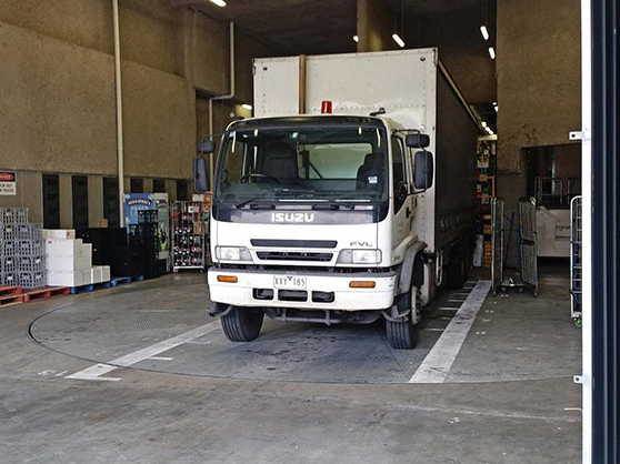 Customizable Versatile Heavy Vehicle Turntable