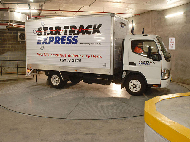 Truck Turntable for Safe and Efficient Maneuvering
